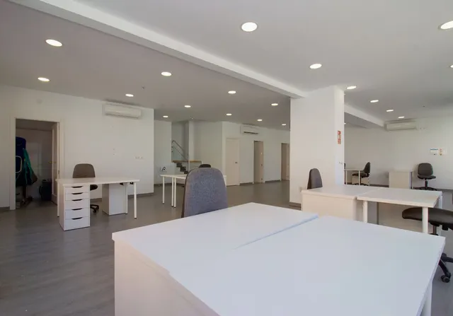 Negocio 395m² en venta - South of spain — 14