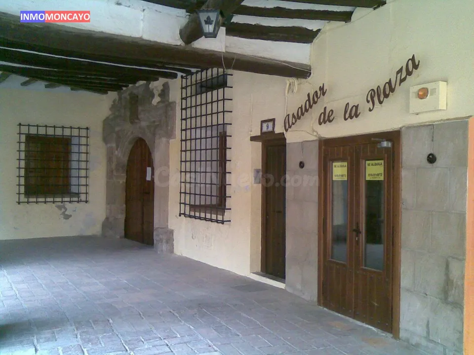 SE VENDE BAR CON BODEGA ANTIGUA EN BORJA