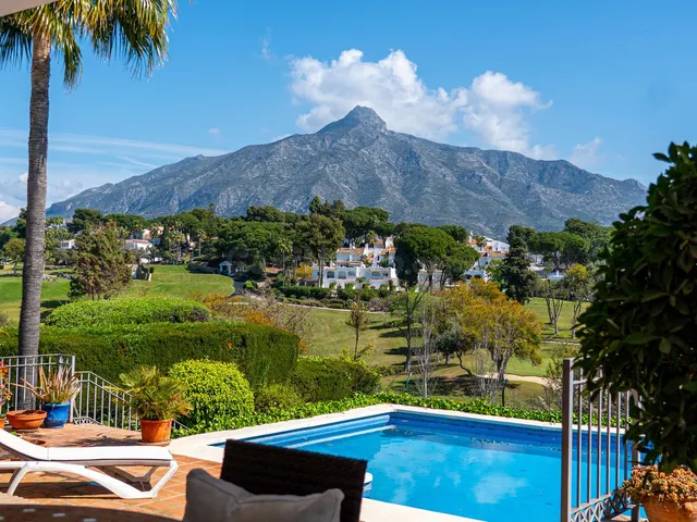 Chalet 7 habitaciones 660m² en venta - Marbella — 3