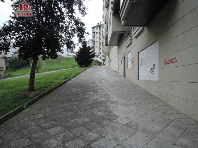 LOCAL PARA REFORMAR EN LA ZONA DEL COUTO — 8
