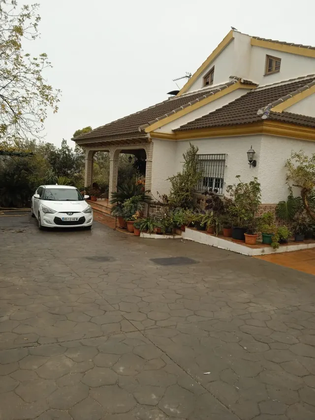 Chalet con terreno en Puerto de la Torre - foto 5