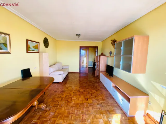Amplio piso en venta en el centro de Logroño — 8
