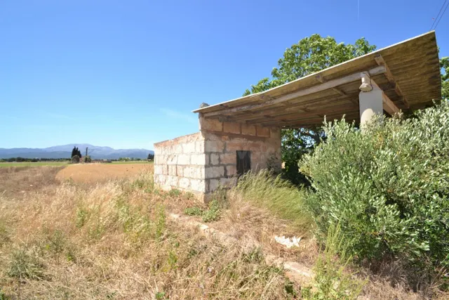 Conjunto de parcelas a la venta en Muro a poca distancia de 