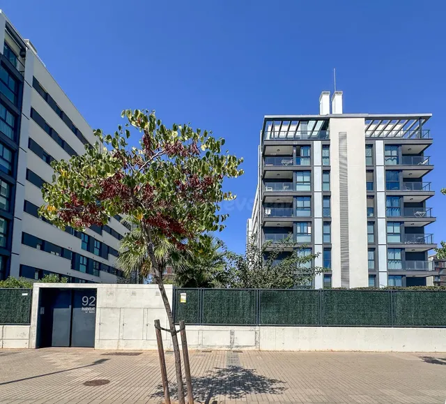 Preciosa vivienda con piscina, garaje y trastero en urbanización para disfrutar todo el año en Castellón — 5