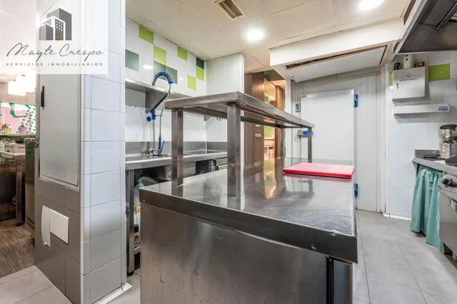 Venta de cafetería La Contraviesa de 160 m2  junto a Alcampo — 30