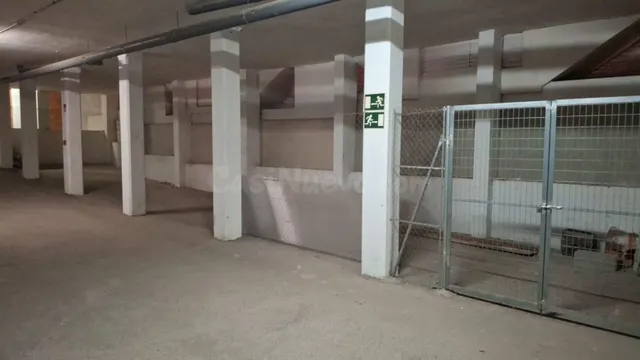 Garaje en venta - Los Almendros-La Florida - foto 3