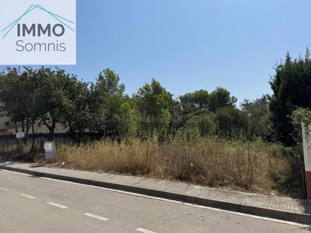 🏡 Oportunidad Única en Roses: Terreno Edificable en Les Garr - foto 5