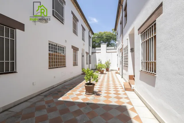 CASA ADOSADA EN VENTA - GRANADA (El Realejo) — 35