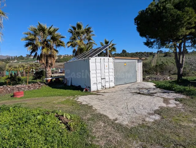 Encantadora casa de campo con parcela a un paso de Estepona - foto 3