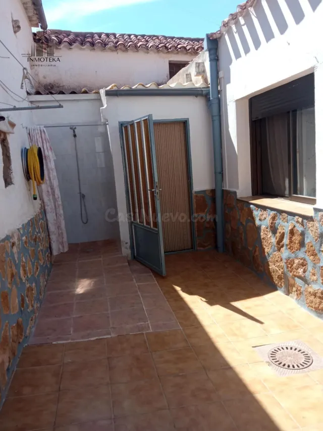 REF: C069 GRUPO INMOTEKA INMOBILIARIA VENDE CASA REFORMADA E - foto 2
