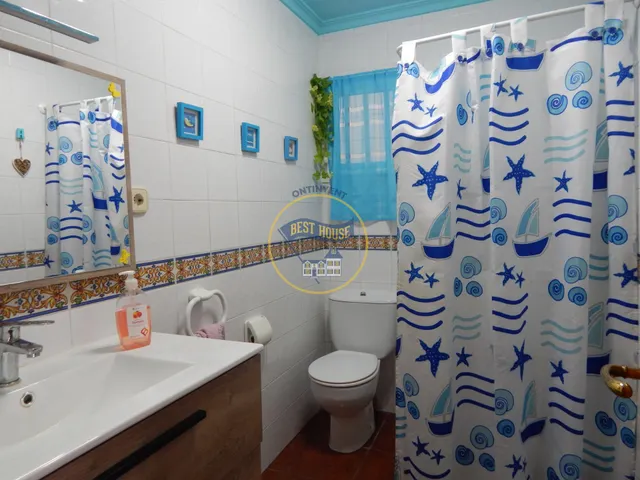 OPORTUNIDAD AMPLIO CHALET CON PISCINA MUY PRÓXIMO A LA POBLACION DE ONTINYENT — 35