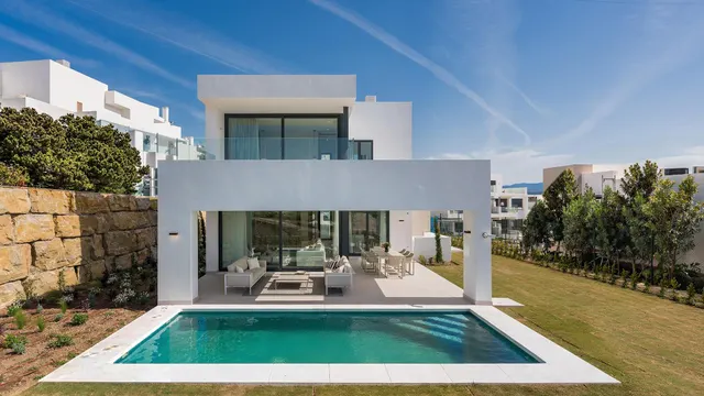 Villa con vista al mar y al golf — 23
