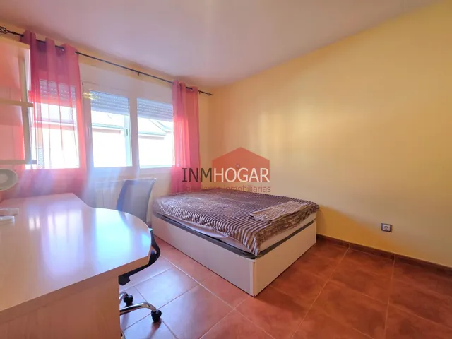 Chalet adosado en hervencias — 21