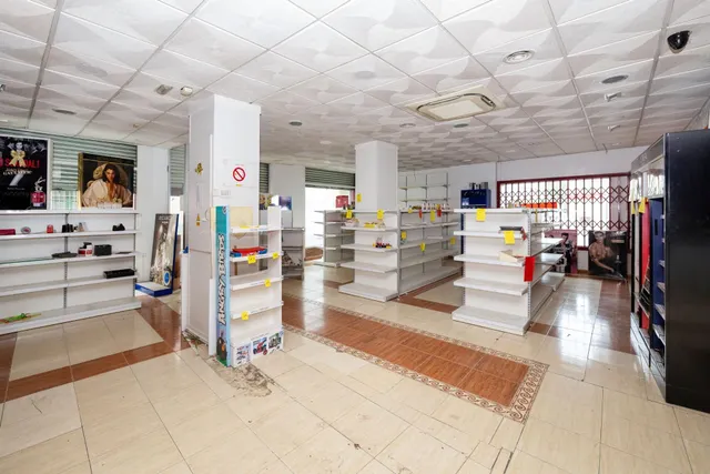 estupendo local en el centro de Santa Fe — 5