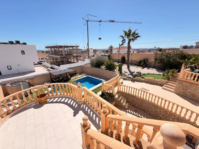 Villa 5 habitaciones 246m² en venta - Centro de la Ciudad Quesada — 35