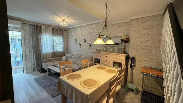 Villa en venta - Playa Flamenca — 7