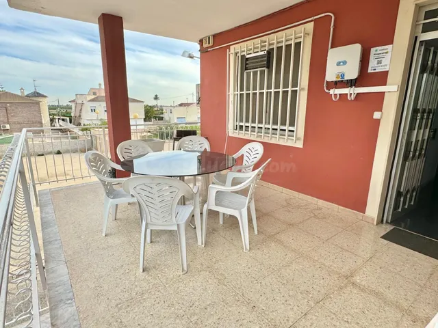 CASA A TAN SOLO 2 MIN DE ORIHUELA CON PARKING PARA VARIOS CO - foto 4