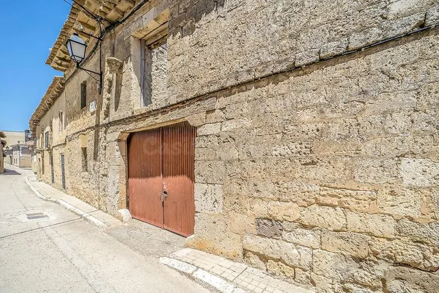 MONCASA VENDE EN MONTEALEGRE DE CAMPOS - foto 5