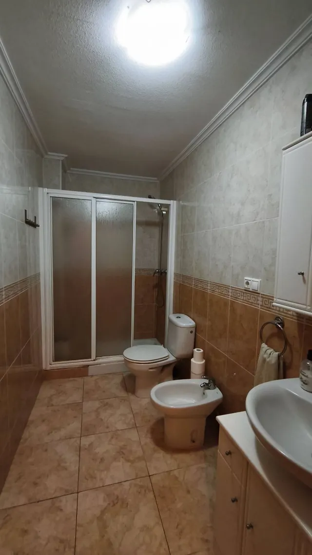 Apartamento 4 habitaciones 120m² en venta - Estacion de autobuses — 17