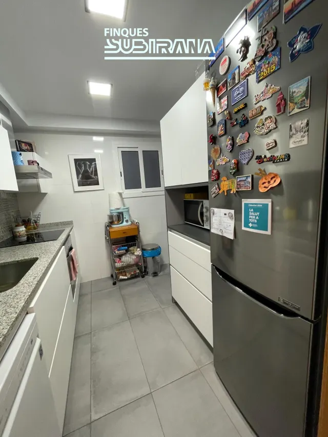 Lluminós pis de 3 habitacions a la zona de la Masuca, a Igualada. — 35