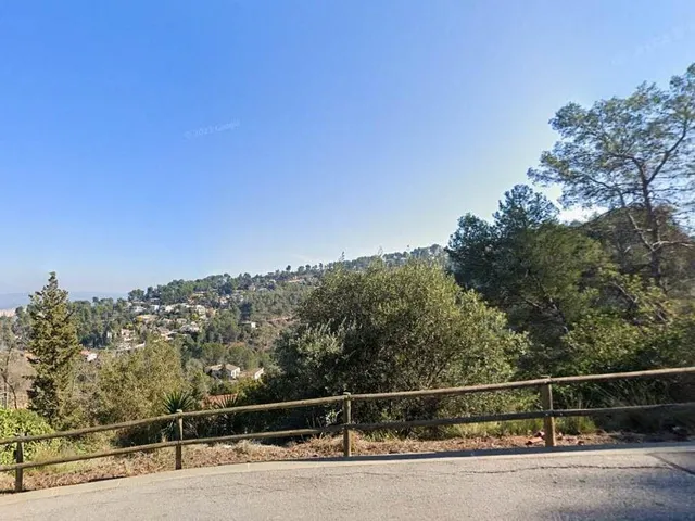 Terreno a la venta en Castellví de Rosanes — 6