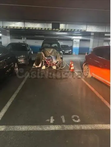 PLAZA DE PARKING LORETO