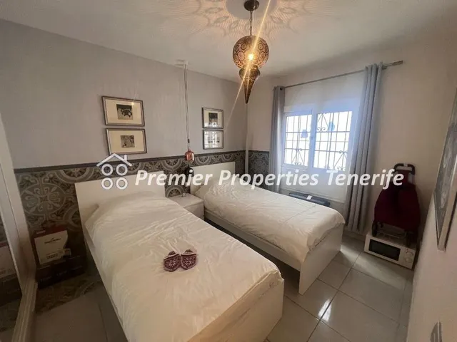 Apartamento duplex con 2 dormitorios, Colina Park, Los Cristianos, Arona — 10