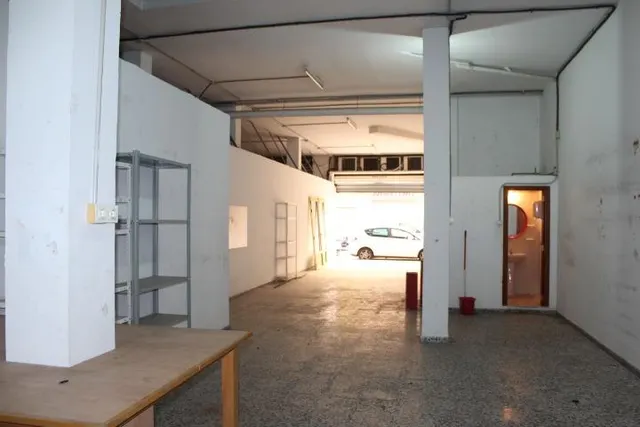 Venta de amplio LOCAL COMERCIAL en Gandia — 6