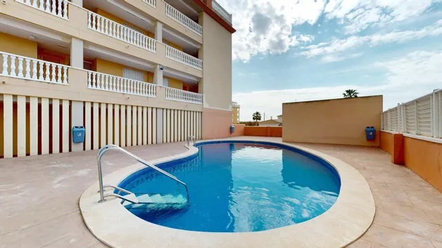 APARTAMENTO EN PLANTA BAJA EN LA PLAYA DE MONCOFAR — 36