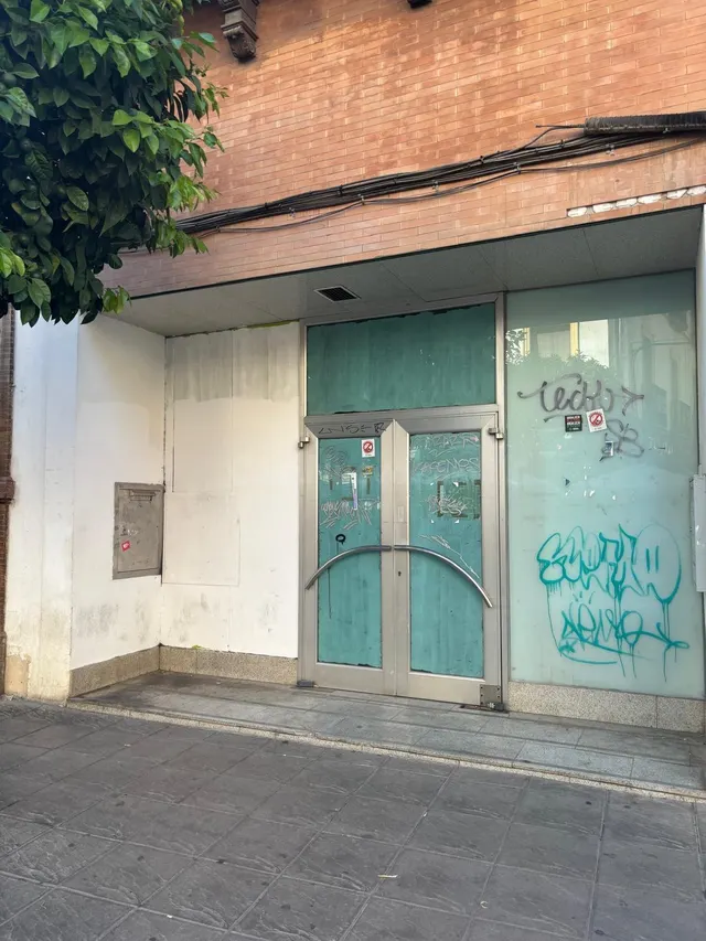 EDIFICIO EN VENTA EN PLENA CALLE SAN JACINTO. — 4