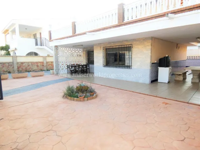 Chalet en venta en zona playa de Bahia en Puerto de Mazarron — 6