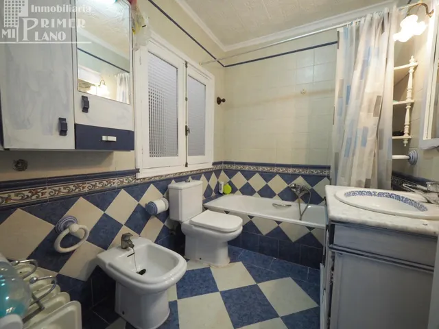 Amplia Casa en el Corazón de Tomelloso - €290,000 — 19