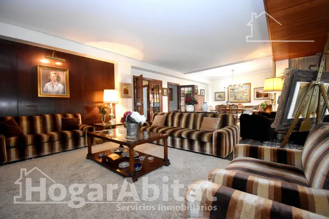 GRAN PISO SEÑORIAL CON BALCÓN Y TERRAZA EN AVENIDA PRINCIPAL - foto 2