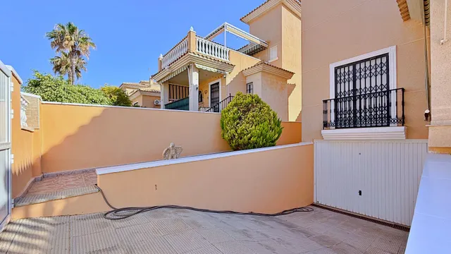 Villa 4 habitaciones 198m² en venta - Urbanización Perla del Mar — 6