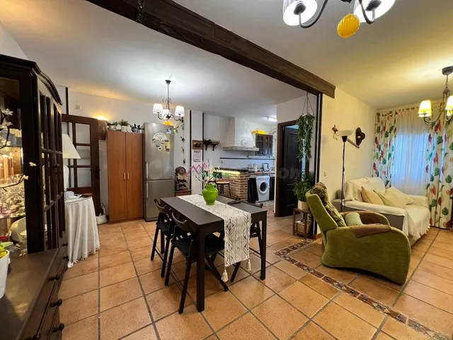 PISO EN VENTA EN BENAOCAZ - foto 2