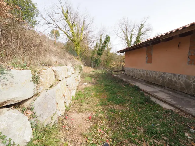 SE VENDE CASA UNIFAMILIAR AISLADA EN MOIA — 23