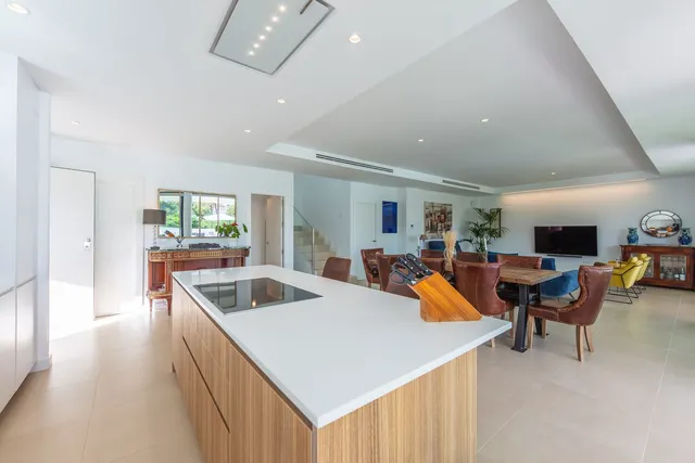 Chalet 4 habitaciones 231m² en venta - Costa del Sol — 26