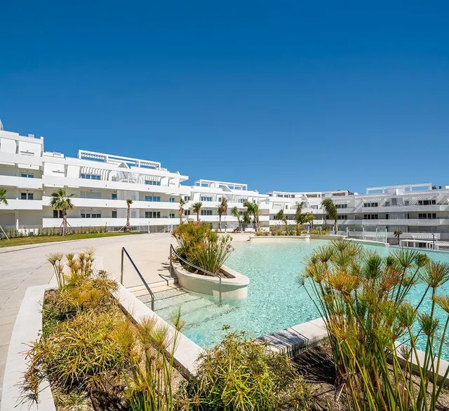 EXCLUSIVO ATICO EN SERENA HOMES, EL LIMONAR, MÁLAGA — 40