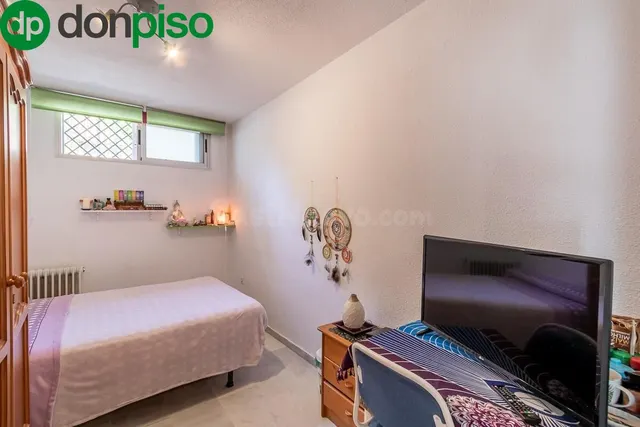 ¡¡Fantástico piso de 7 habitaciones en Bola de Oro!! — 5