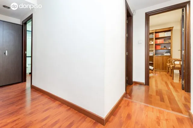 Magnífica oficina en venta — 11