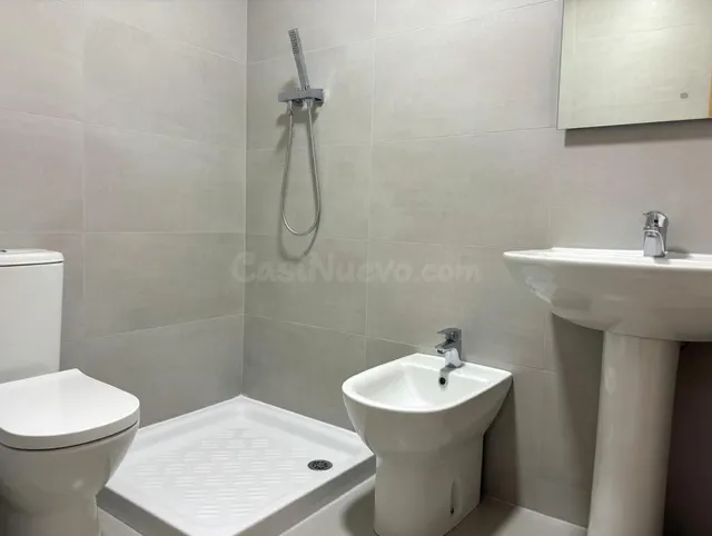 ¡PLANTA BAJA CON GRAN TERRAZA EN VENTA EN NULES! - foto 5