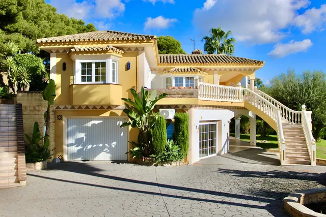 Chalet 6 habitaciones 450m² en venta - Marbella — 6