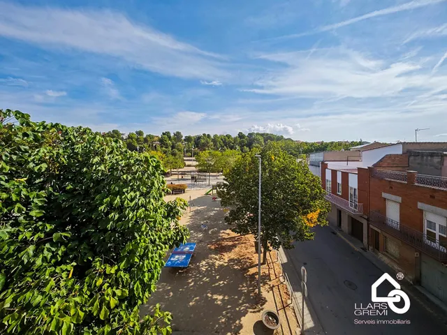 VENTA CASA EN IGUALADA ZONA BARRIO FÁTIMA ESQUINERA, GARAJE Y TERRAZAS — 28