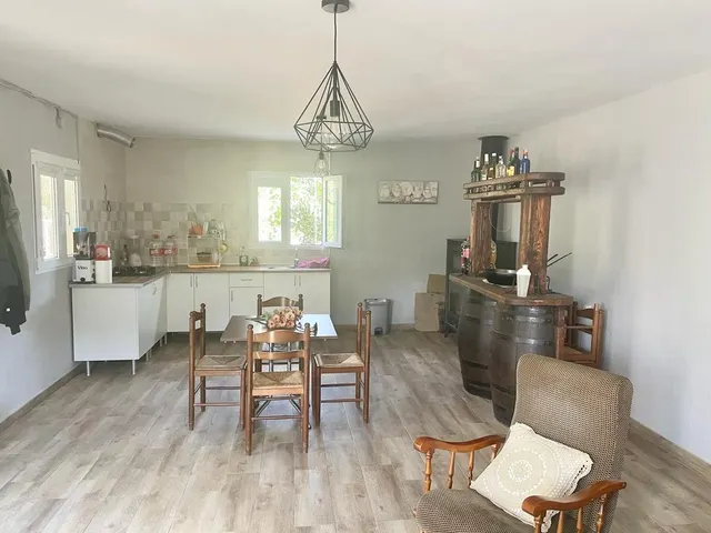 FINCA CON CORTIJO — 14