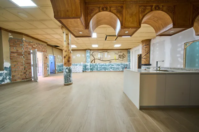 GRAN CASA EN VENTA EN VILLANUEVA DE MESÍA! 596 M2 CON MÚLTIP - foto 3