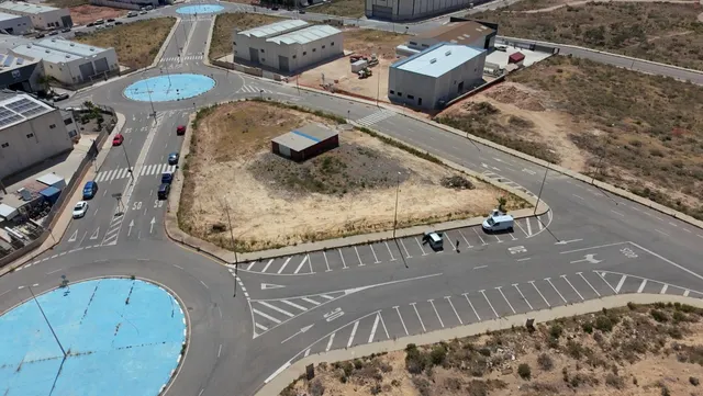 Parcela Industrial Urbanizable en Polígono Industrial Lo Bol - foto 3