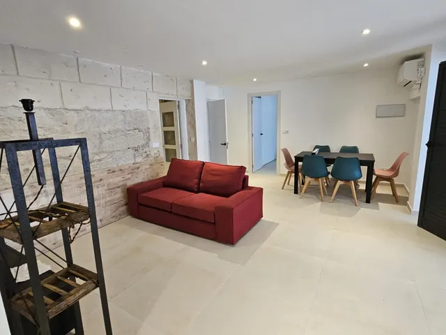Chalet reformado con piscina, dos apartamentos independientes y garaje en Las Maravillas — 45