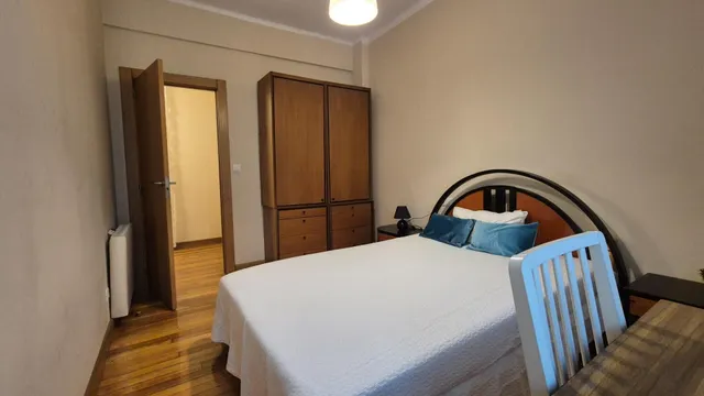 Piso 3 habitaciones 88m² en alquiler - Casco Viejo — 13