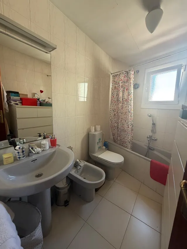 DUPLEX EN VENTA PARA ENTRAR A VIVIR CON GRAN TERRAZA EN BARRIO CENTRO EN CORNELLA DE LLOBREGAT — 13