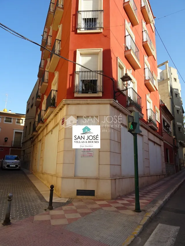 VENTA, ALQUILER U OPCIÓN A COMPRA DE LOCAL COMERCIAL EN ASPE - foto 2